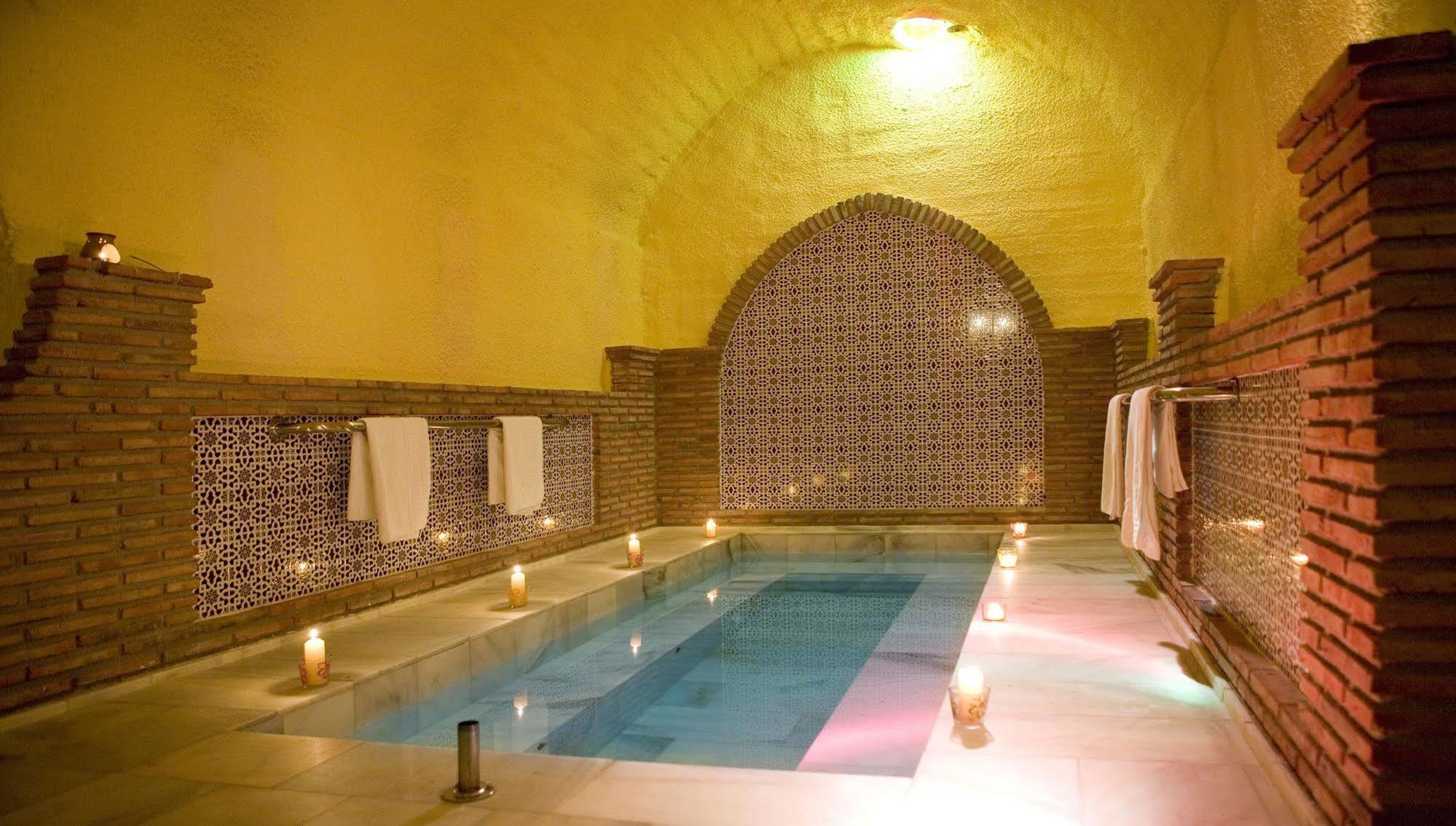 דירות Purullena Cuevas Hammam Abuelo Jose מראה חיצוני תמונה